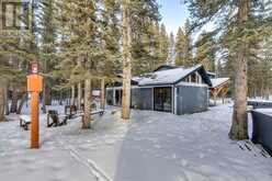 15 Park Point Bragg Creek