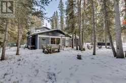 15 Park Point Bragg Creek