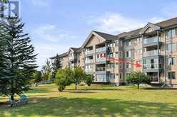 227, 7229 Sierra Morena Boulevard SW Calgary