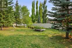 227, 7229 Sierra Morena Boulevard SW Calgary