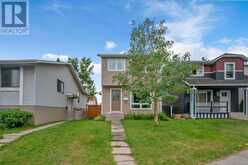 168 Castlegreen Close NE Calgary