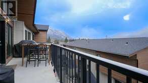 406, 810 7 Street Canmore