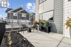 3957 Quesnay Wood Drive SW Calgary