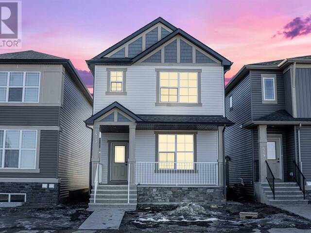 423 Hotchkiss Manor SE Calgary