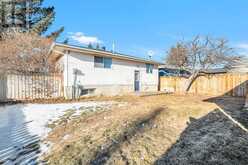 204 Pinepoint Place NE Calgary