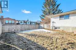 204 Pinepoint Place NE Calgary