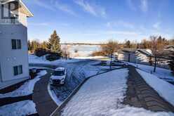 208, 3 Parklane Way Strathmore