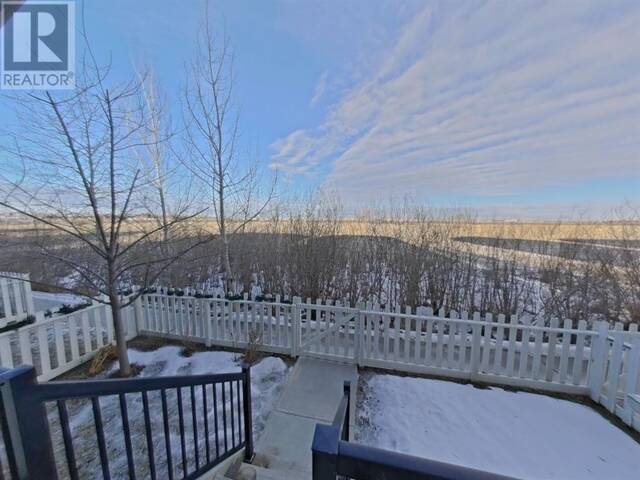 28 Stonehouse Crescent NW High River Alberta