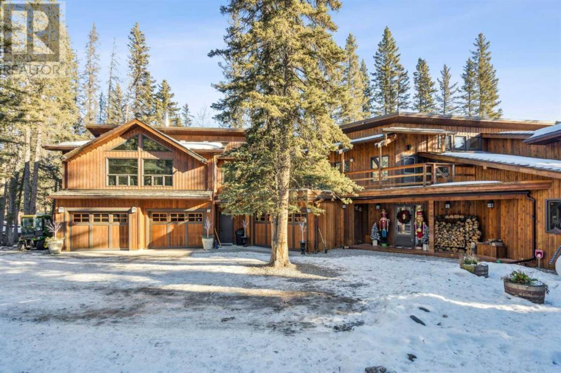 16 Yoho Tinda Road Bragg Creek