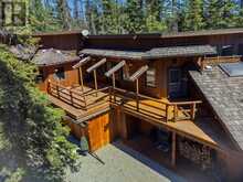 16 Yoho Tinda Road Bragg Creek