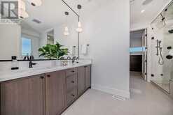 2006 41 Avenue SW Calgary