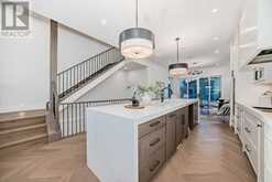 2006 41 Avenue SW Calgary