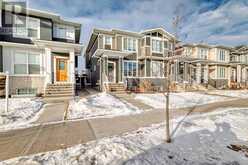 121 Corner Meadows Gate NE Calgary