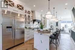 2041 48 Avenue SW Calgary