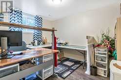 25 Millbank Bay SW Calgary