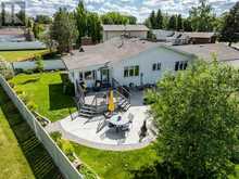 25 Violet Court SE Medicine Hat