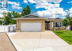 25 Violet Court SE Medicine Hat