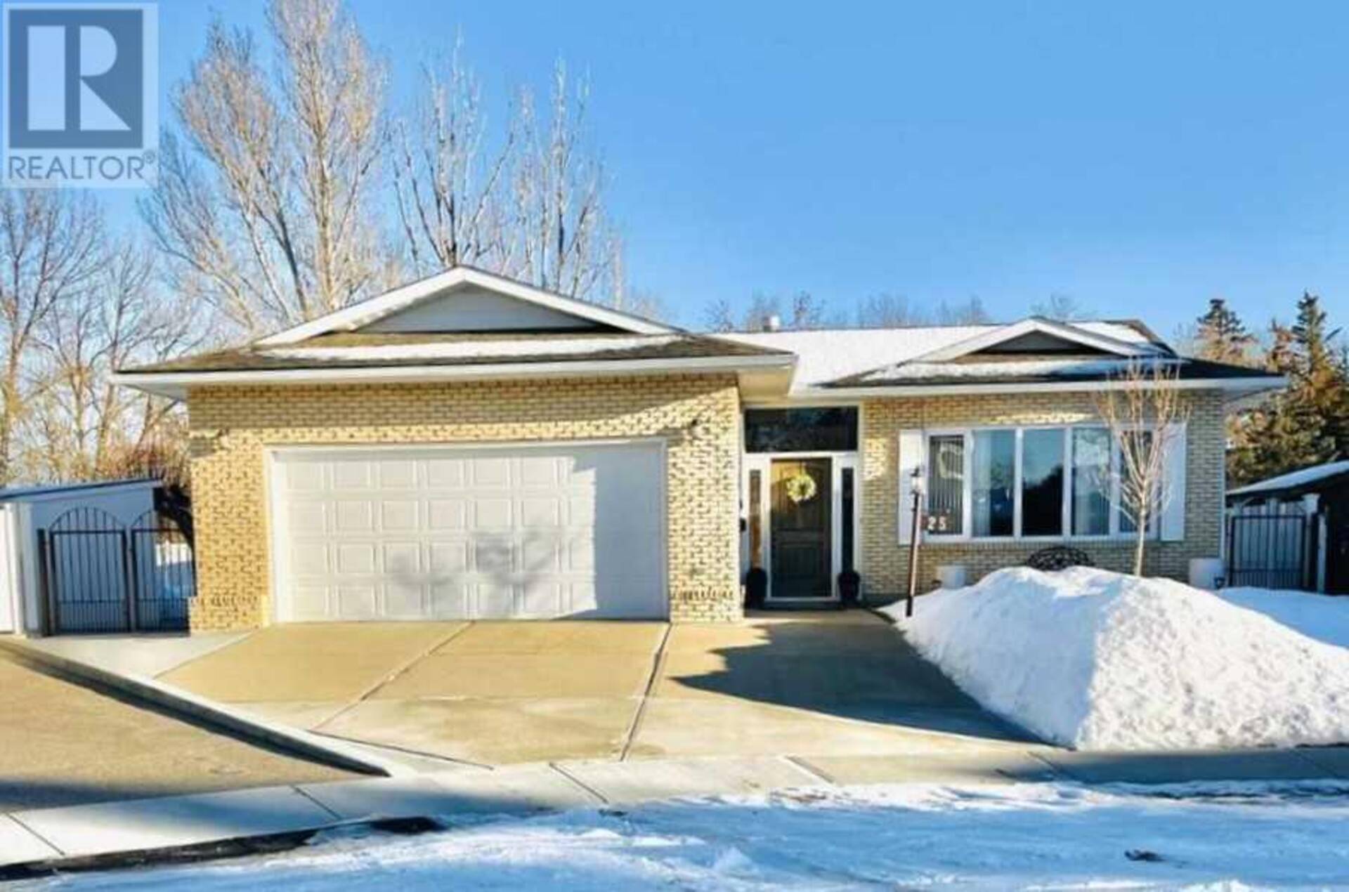 25 Violet Court SE Medicine Hat