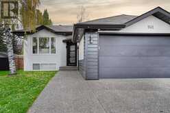 941 west chestermere Drive Chestermere