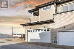 1003 Bayview Crescent SW Airdrie