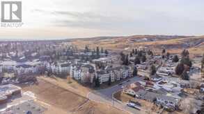 305, 6900 Hunterview Drive NW Calgary