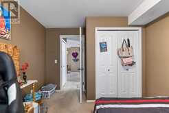 3425, 10 Prestwick Bay SE Calgary