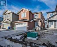 141 Baysprings Gardens SW Airdrie