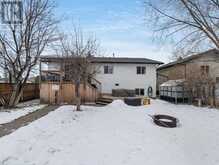 121 Monica Bay Carstairs