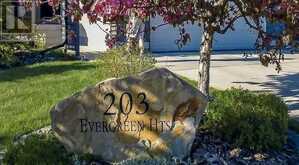 203 Evergreen Heights SW Calgary