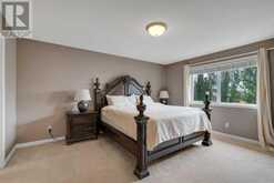 203 Evergreen Heights SW Calgary