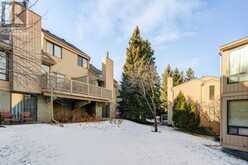 61, 70 Beacham Way NW Calgary