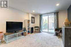 61, 70 Beacham Way NW Calgary