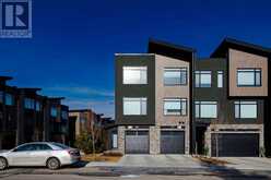 311 Royal Elm Road NW Calgary