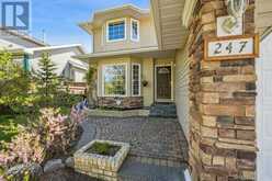 247 Edgebrook Circle NW Calgary