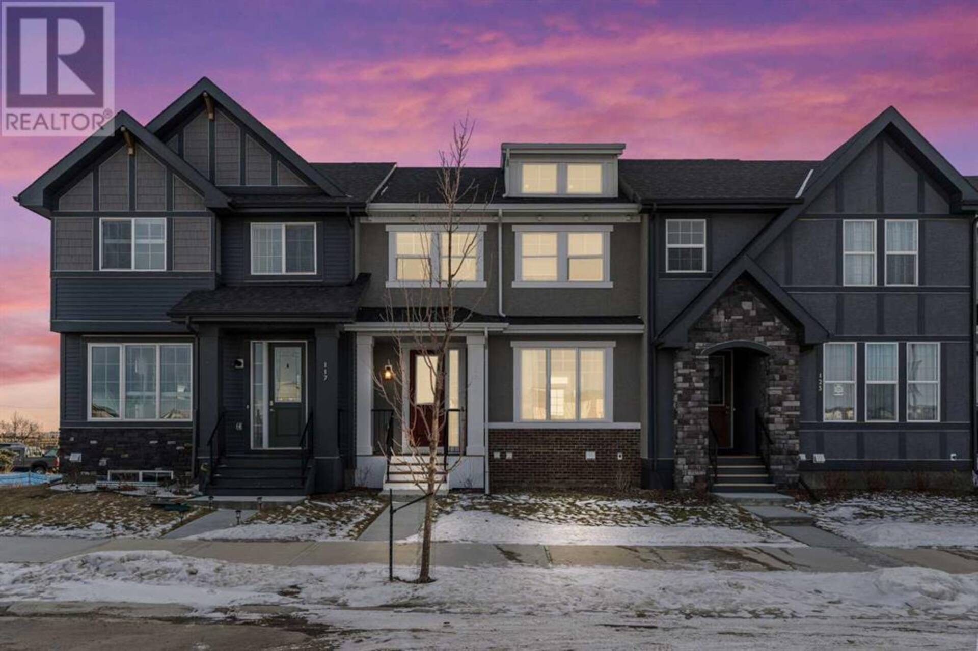 121 Waterford Boulevard Chestermere