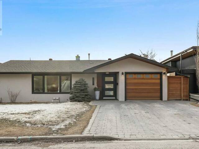 2407 Juniper Road NW Calgary