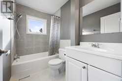 1031 & 1031A 39 Avenue NW Calgary