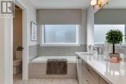 88 Creekstone Grove SW Calgary