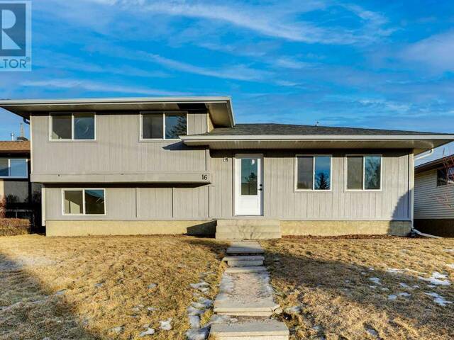 16 Penbrooke Place SE Calgary Alberta