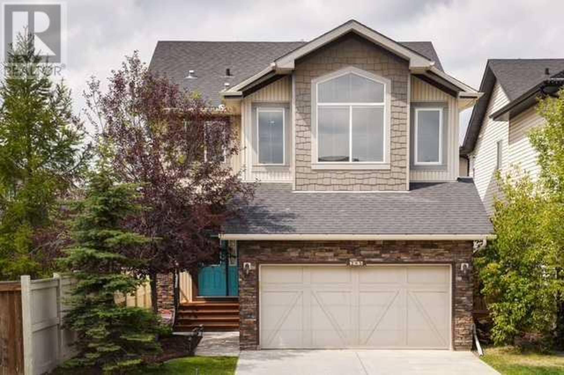 245 Kings Heights Drive SE Airdrie