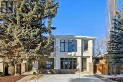 723 36 Street NW Calgary