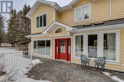 18 Mountain Lion Place Bragg Creek