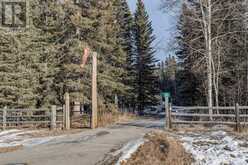 18 Mountain Lion Place Bragg Creek