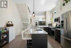 113, 15 Rosscarrock Gate SW Calgary