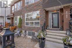 4927 21 Avenue NW Calgary