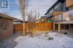 4927 21 Avenue NW Calgary