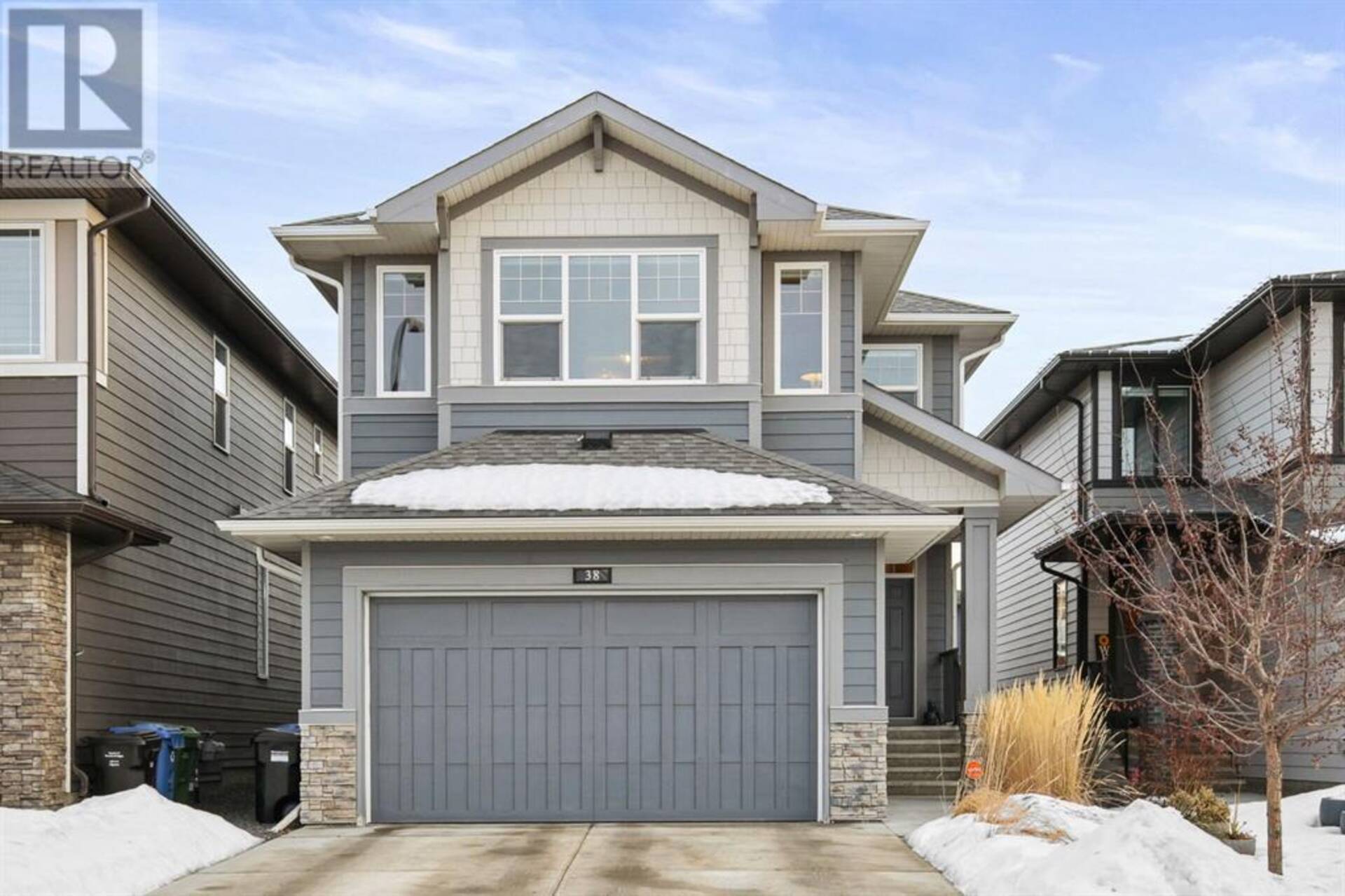 38 Cranbrook Cove SE Calgary