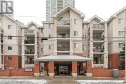 424, 126 14 Avenue SW Calgary