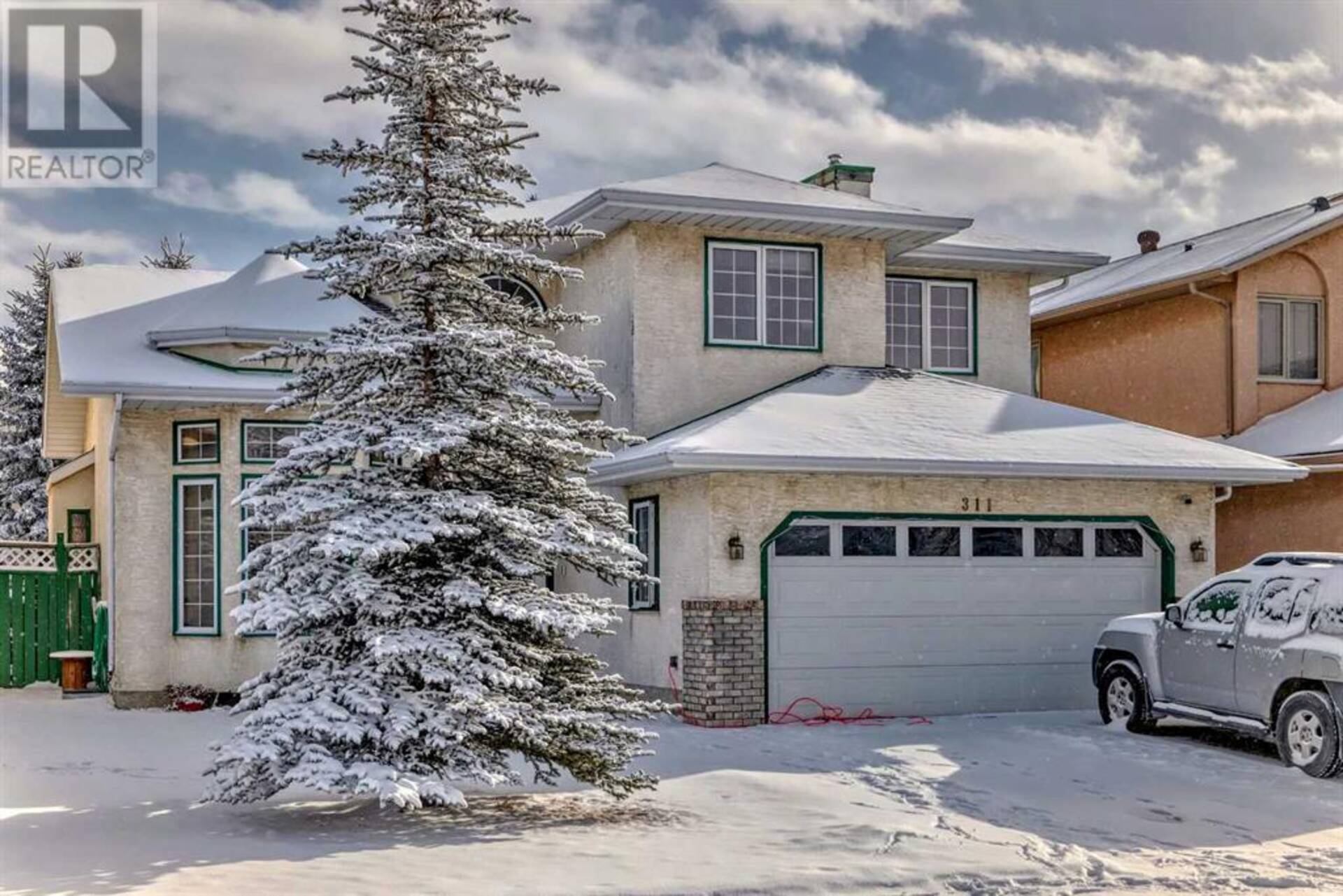 311 Hawkland Circle NW Calgary