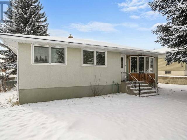 1135 Trafford Drive NW Calgary Alberta